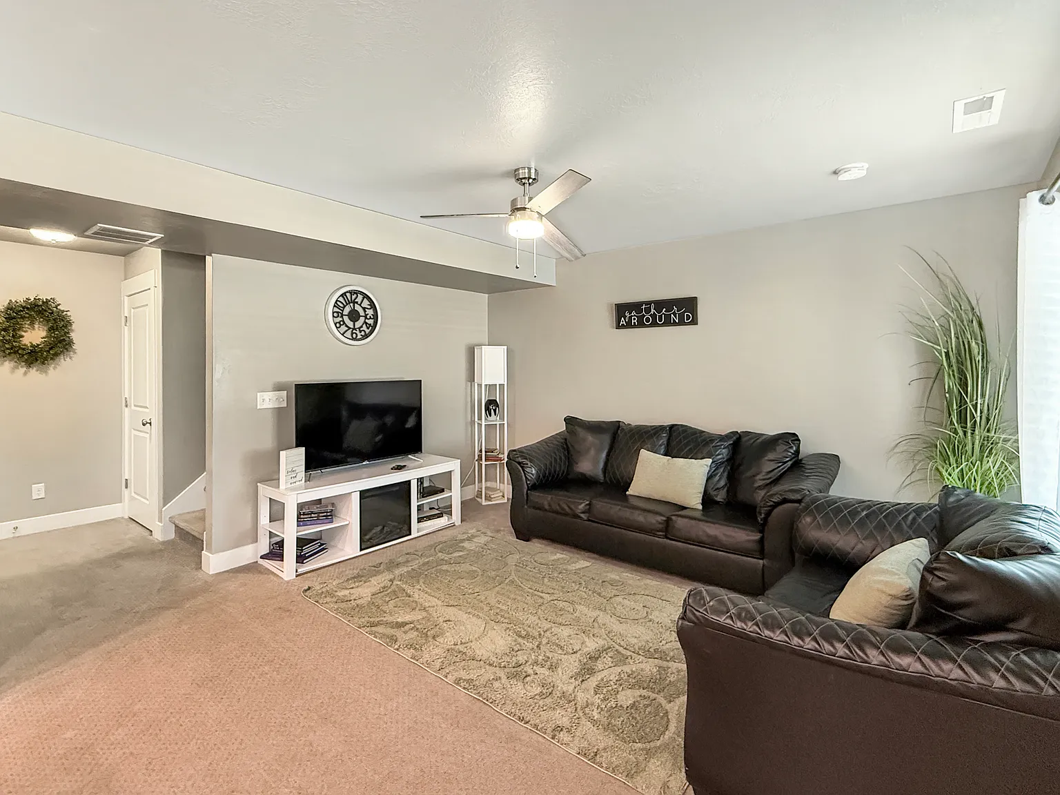 3 bed, 2.5 bath, 1650 sqft, $1,750 — Photo 3