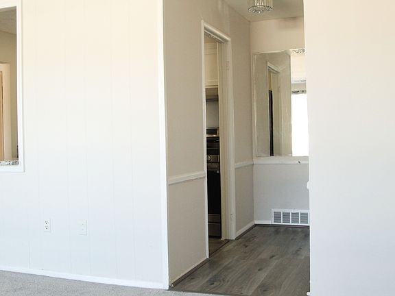 Entrance from the living room