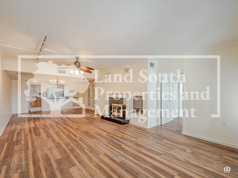 1 Lake Hollingsworth Dr #6 — Photo 3