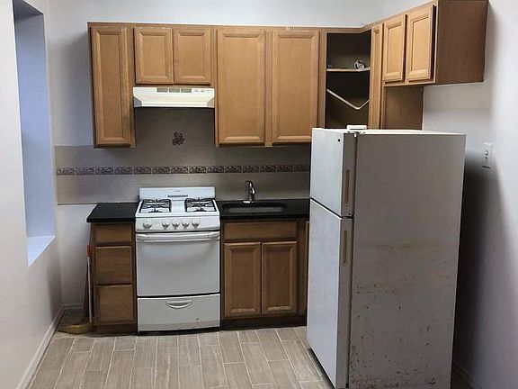 2nd image of 1236 Rogers Ave APT 2F