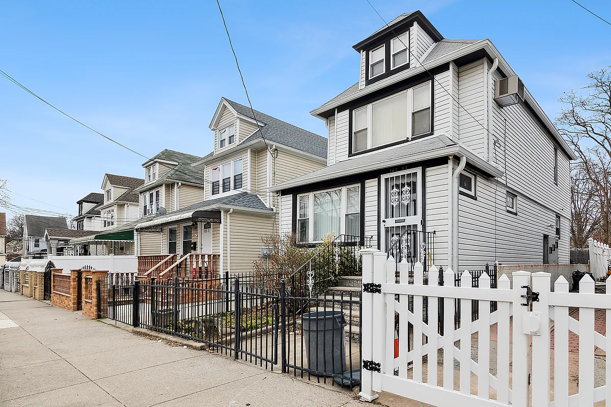 143-13 Ferndale Ave  