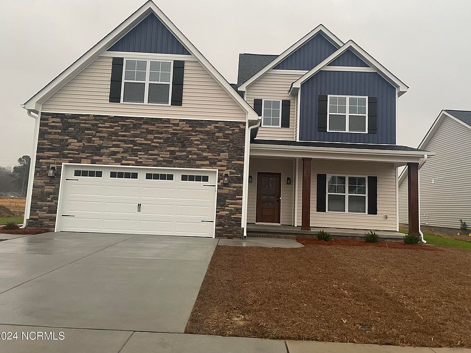 1st image of 329 Oleander Drive