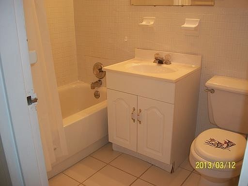 4th image of 55 Sea Park Blvd APT 113