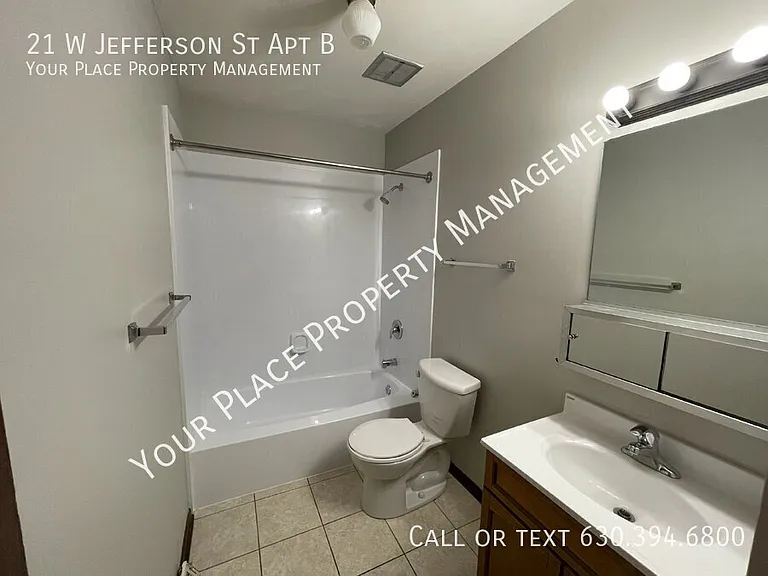 21 Jefferson St #B — Photo 9
