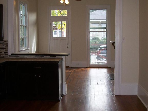 2nd image of 3517 Annunciation St