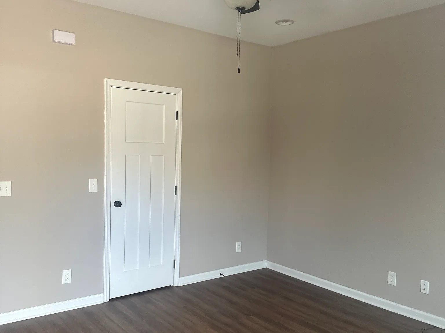 2 bed, $1,275 — Photo 2