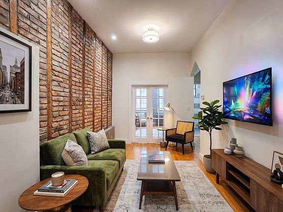 2nd image of 190 Wilson Ave #2I