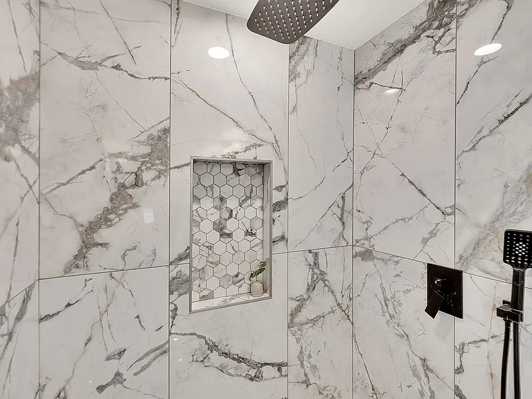 2311 E Delia Dr #R — Photo 12