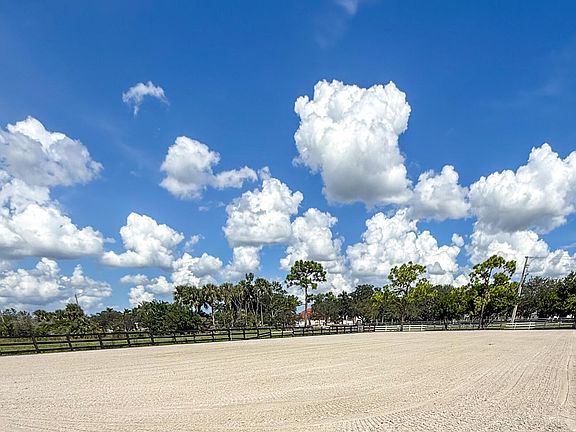 2nd image of 16031 Rustic Road