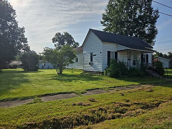3rd image of 700 N 30th St