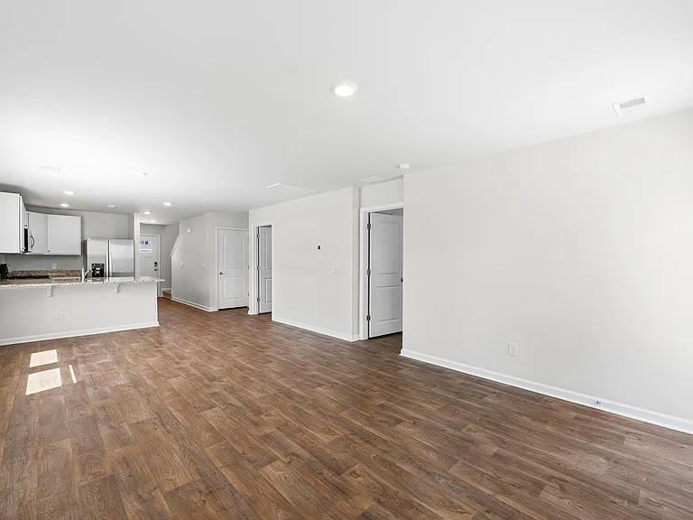 108 Haventree Ct — Photo 8