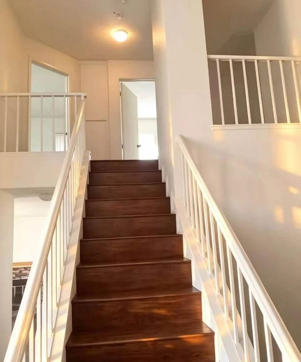 3 bed, 2.5 bath, 1517 sqft, $2,100 — Photo 3