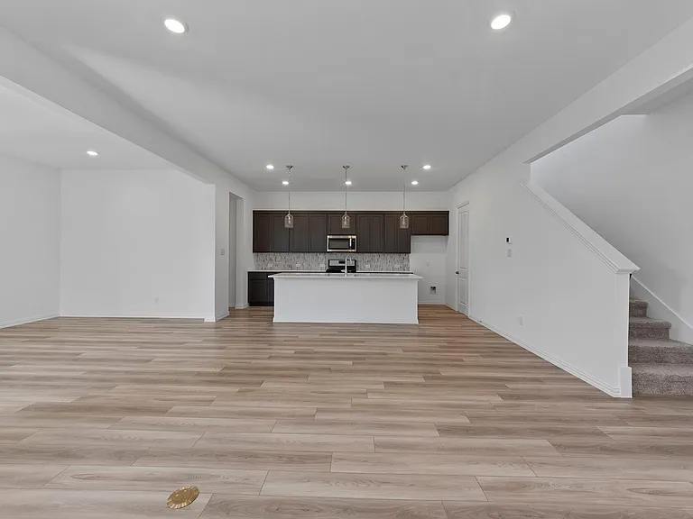 3309 Penn Blvd — Photo 4
