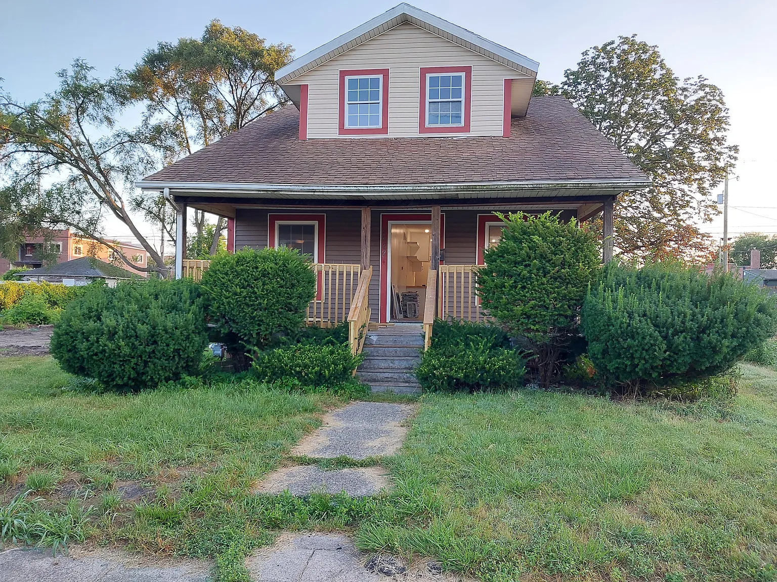 4 bed, 2.5 bath, 1728 sqft, $2,800 — Photo 1