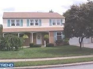 625 Lamp Post Ln, Aston, PA