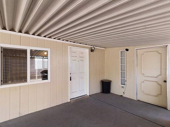 4th image of 245 S 56th St #46
