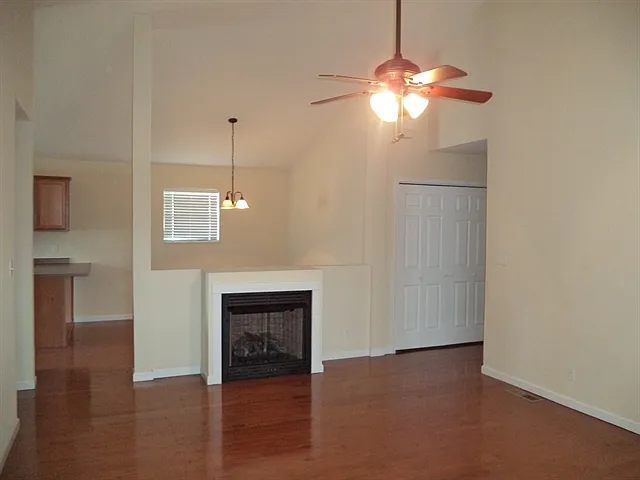 123 Flagstone Way Dr — Photo 6