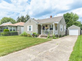330 Edgemound Dr, Anderson, IN 46013