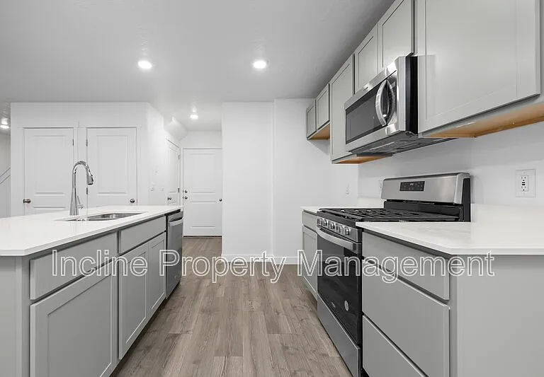 282 N Tack Ln #2228 — Photo 4