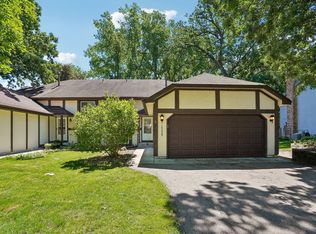 15229 Buchanan Ct, Eden Prairie, MN 55344
