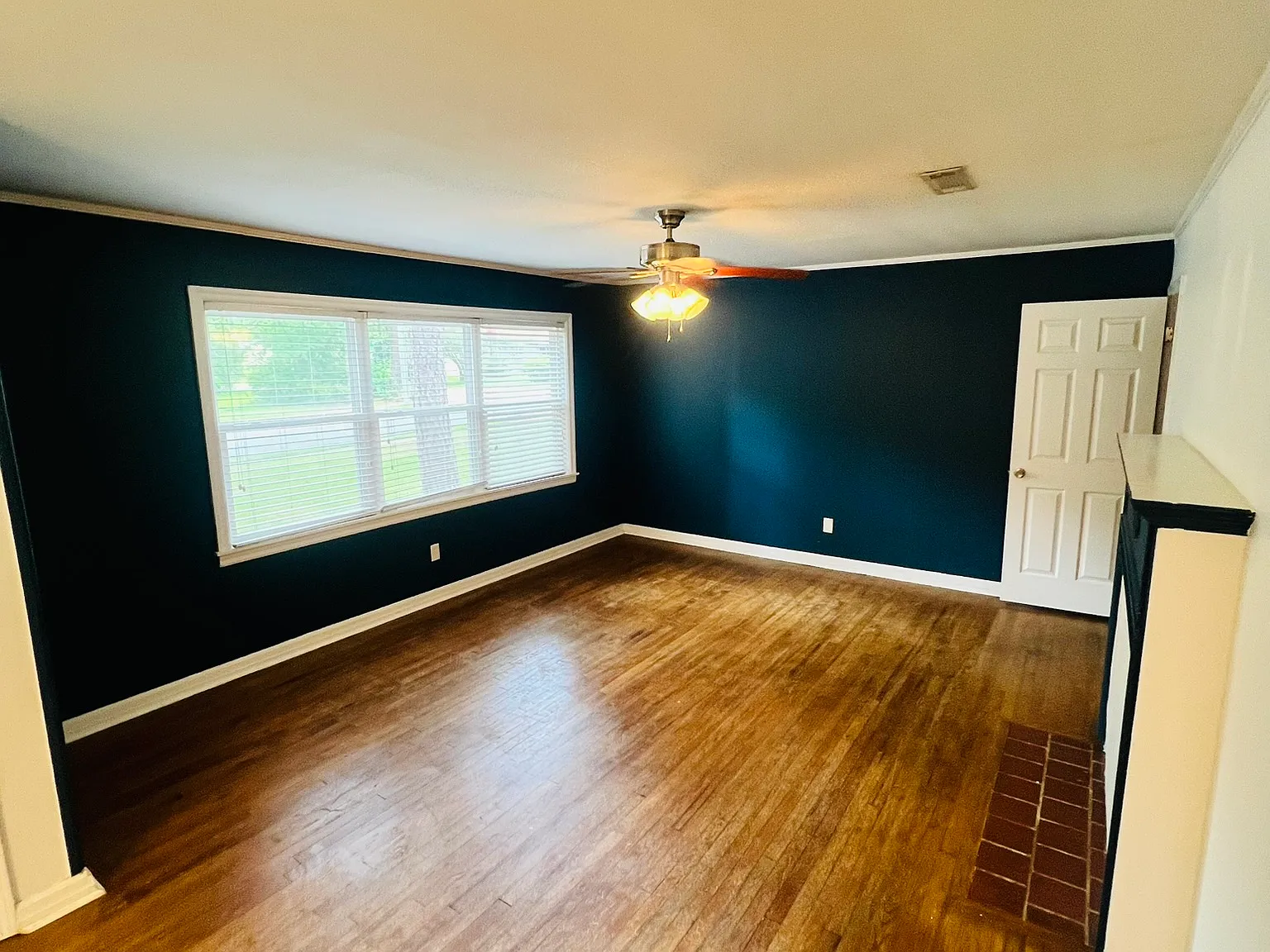 3 bed, 1361 sqft, $1,250 — Photo 3