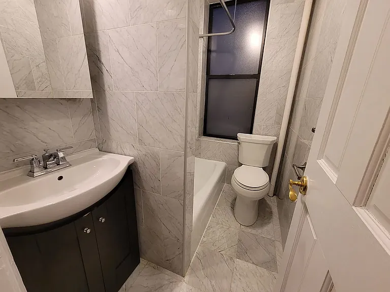 251 W 81st St #3N — Photo 7
