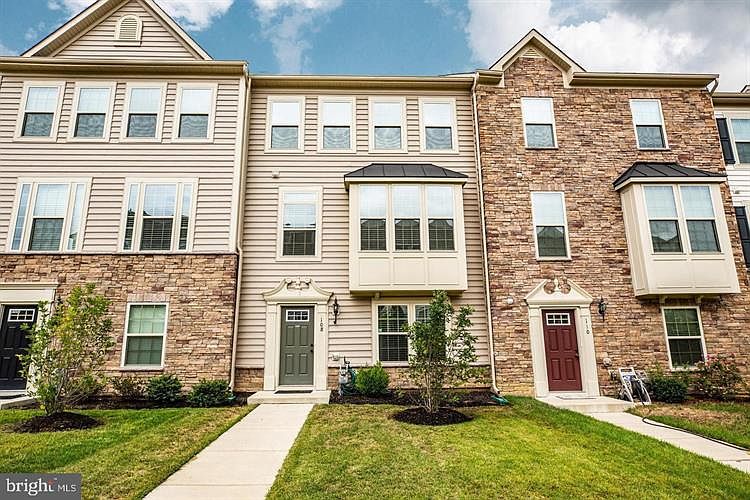 1st image of 108 Sweetgum Ct