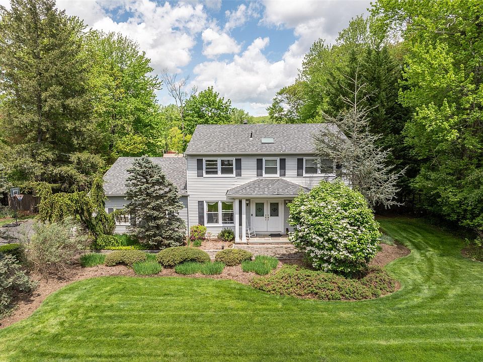 1st image of 36 Windgate Drive