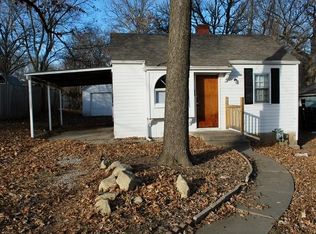 10104 E 18th St S, Independence, MO 64052