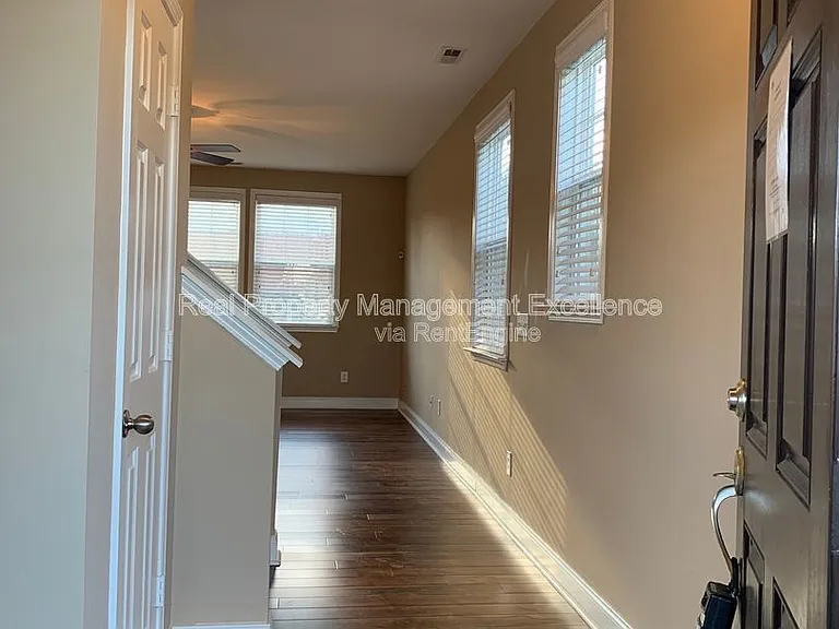 3124 Mackinac Island Ln — Photo 3