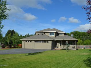 11572 Tulin Park Loop, Anchorage, AK 99516