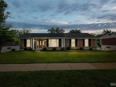9742 Croftwood Dr, Saint Louis, MO, 63123