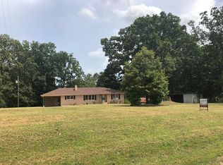 505 Bear Creek Rd, Lavonia, GA 30553