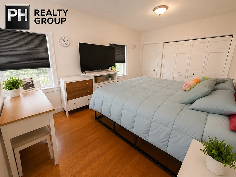 179 Belmont St #1 — Photo 15