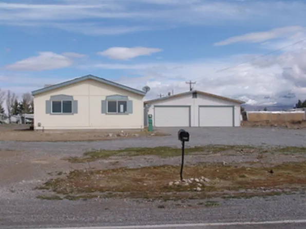 1920 Manse Rd, Pahrump, NV 89048