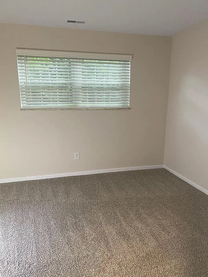 2 bed, 1.5 bath, 850 sqft, $980 — Photo 4