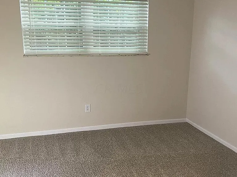 5315 Portland St #304 — Photo 4