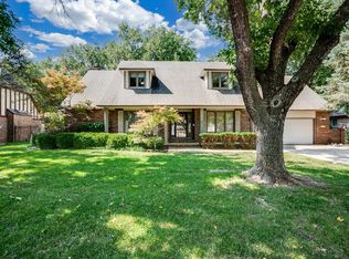 1401 N Dry Creek Dr, Derby, KS 67037