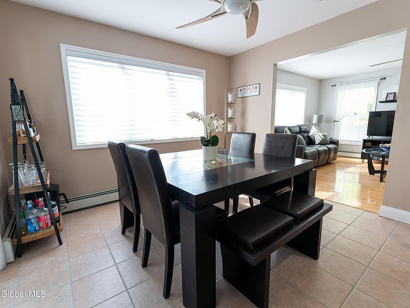 5th image of 618 Stark Terrace