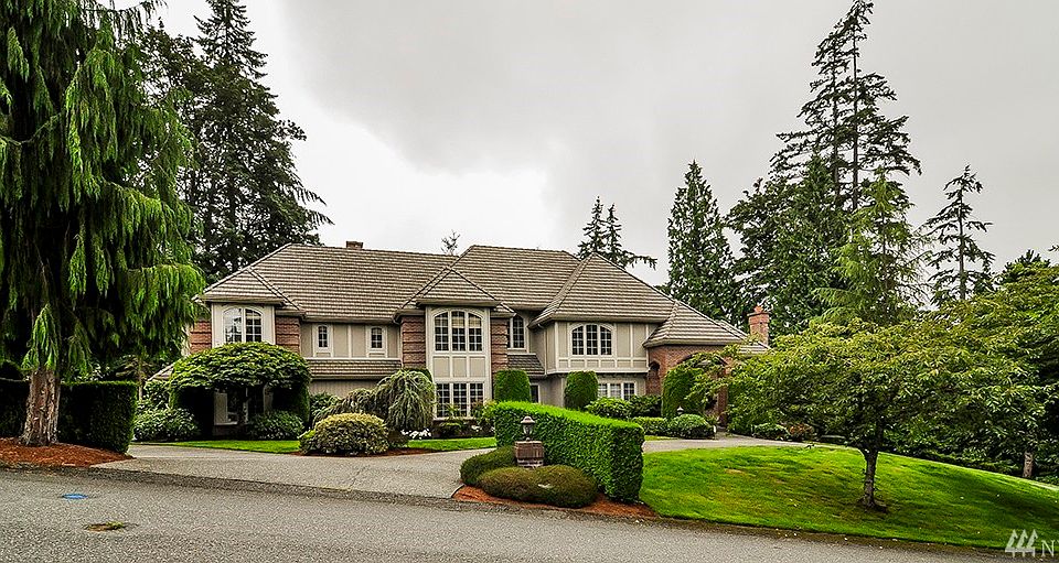 1st image of 16053 SE 63rd St