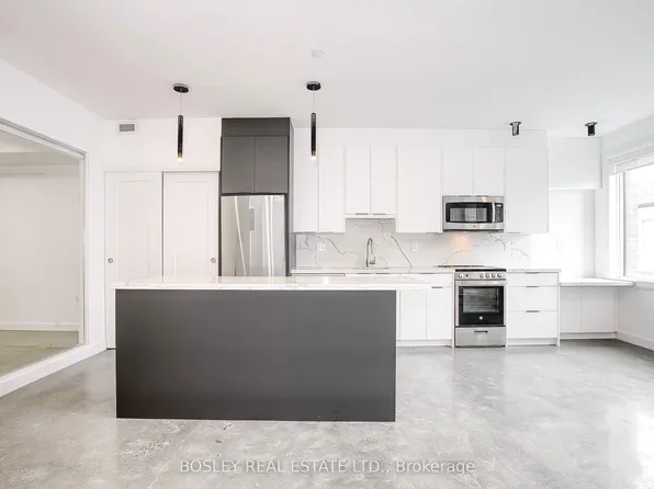 41 River St, Toronto, ON