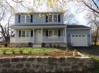 6 Austin St, South Kingstown, RI 02879