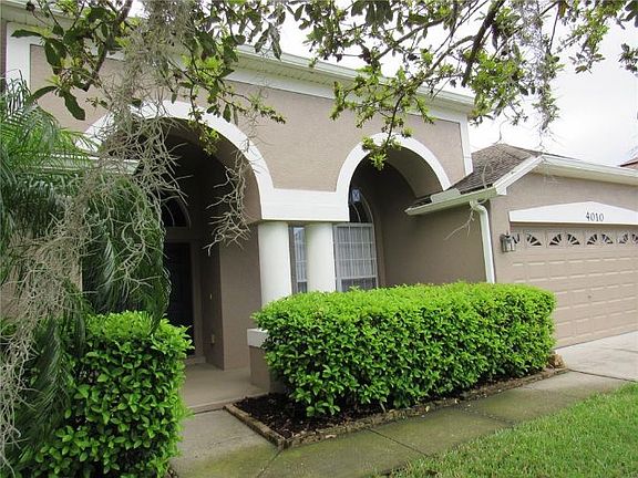 3rd image of 4010 Chippewa Ct