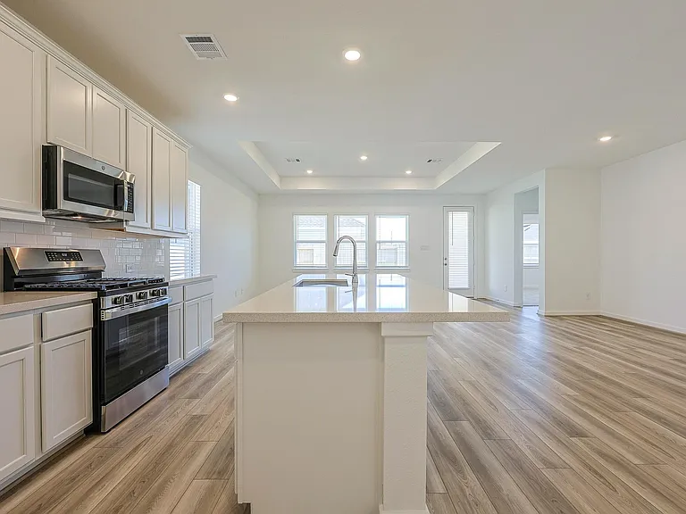 21510 Banpo Bend Dr — Photo 10