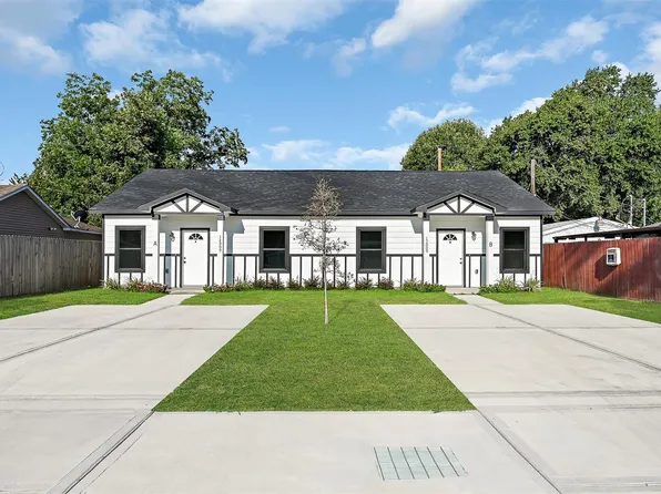 12009 Meadowgreen St #A, Houston, TX 77076