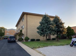 7143 W 84th St #2, Burbank, IL
