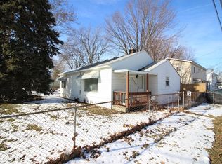 32203 Ontonagon St, Westland, MI 48186