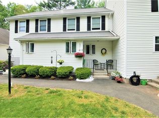 53 Oldefield Farms #53, Enfield, CT 06082
