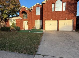 7415 Amsterdam Ln, Arlington, TX 76002