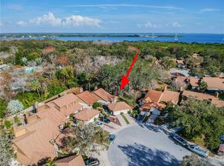 2012 Philippe Ct, Safety Harbor, FL 34695